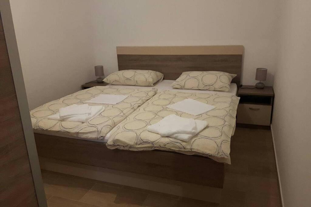 Apartman Jercic Apartman Dugi Rat Kültér fotó